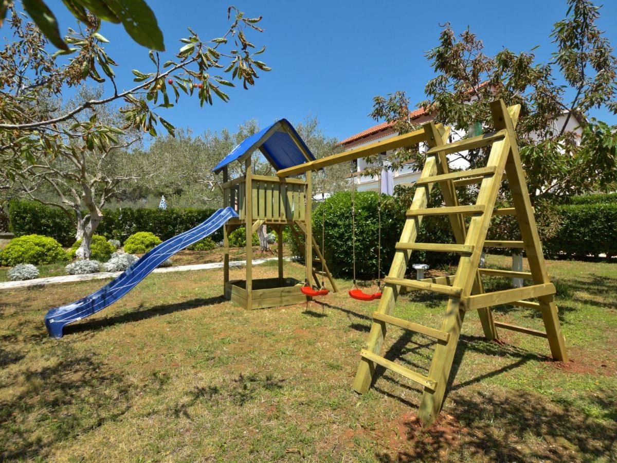 Holiday Home Ana-2 By Interhome Vir Exterior photo