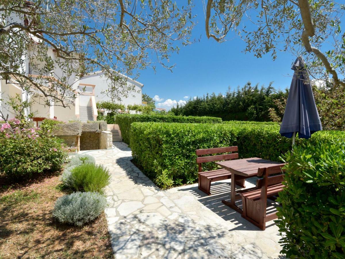 Holiday Home Ana-2 By Interhome Vir Exterior photo